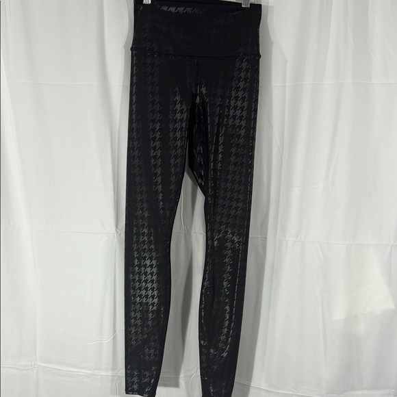 Alo Yoga Airlift High-Waist Houndstooth Leggings Size XS - Picture 1 of 9